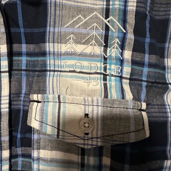 Embroidered flannel - Picture 2 of 4